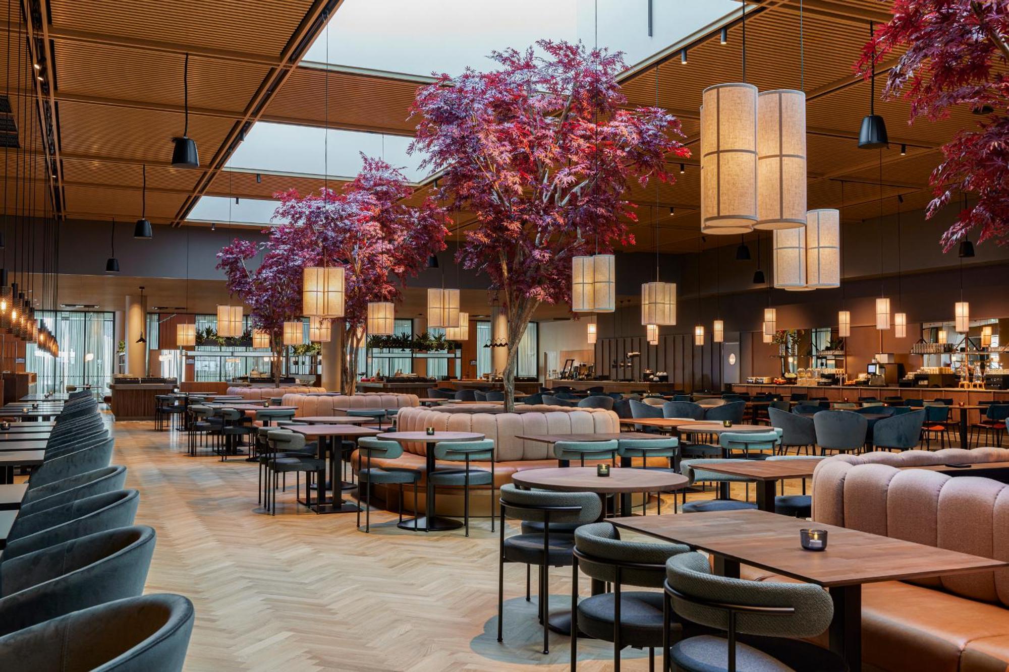 Clarion Hotel Helsinki Airport Vantaa Exterior photo